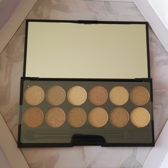 Sleek MakeUP - Picture 2 of 2